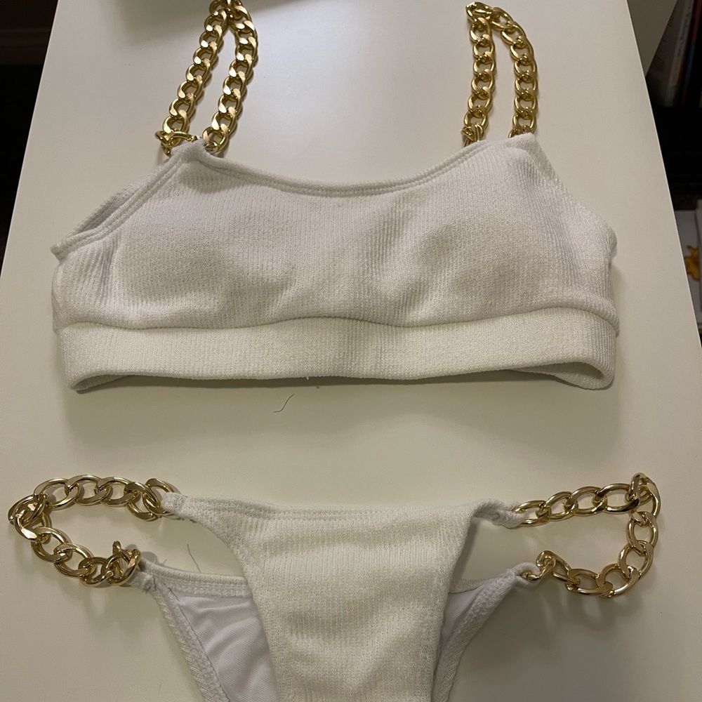 Rib Chain Detail Textured Bikini Swimsuit